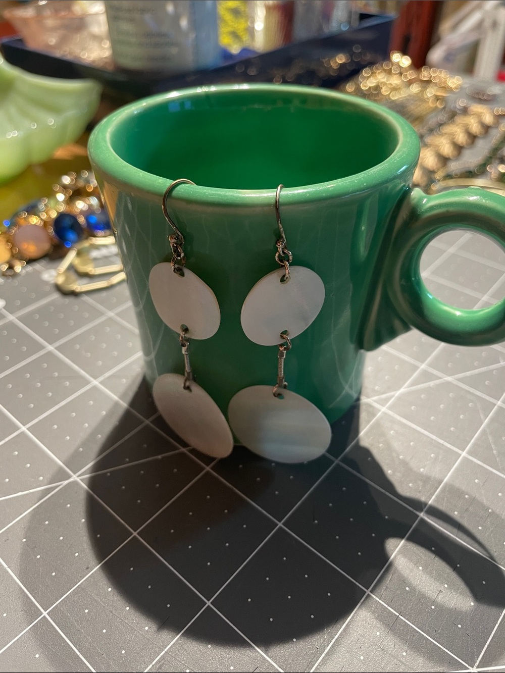 Super fun dangle shell earrings-very light weight